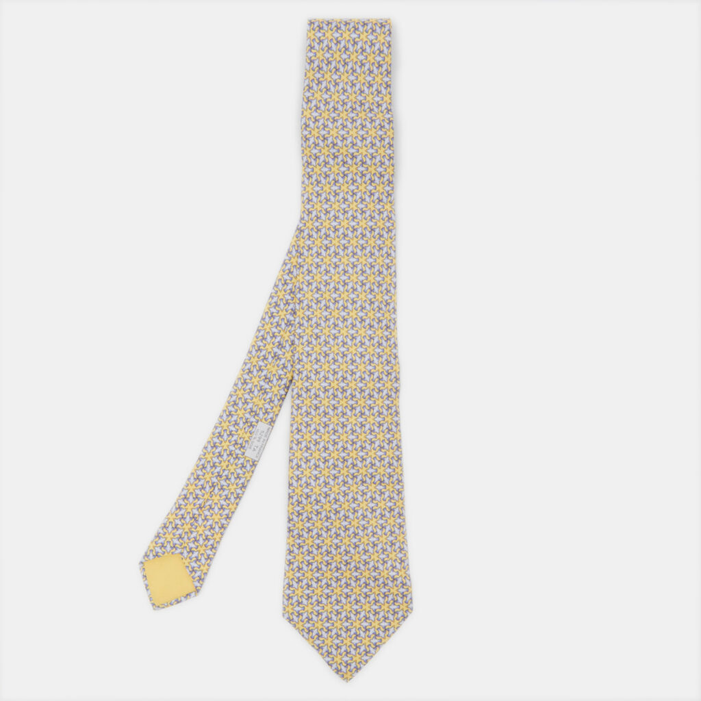 Hermès Yellow/Blue Dove Print Silk Traditional Tie Hermès Yellow/Blue Dove Print Silk Traditional Tie