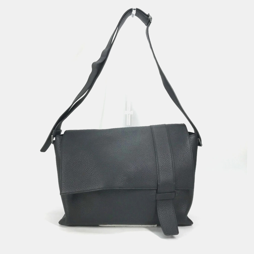 Hermes Sac Alfred 35 Black Taurillon Clemence Leather Messenger Bag