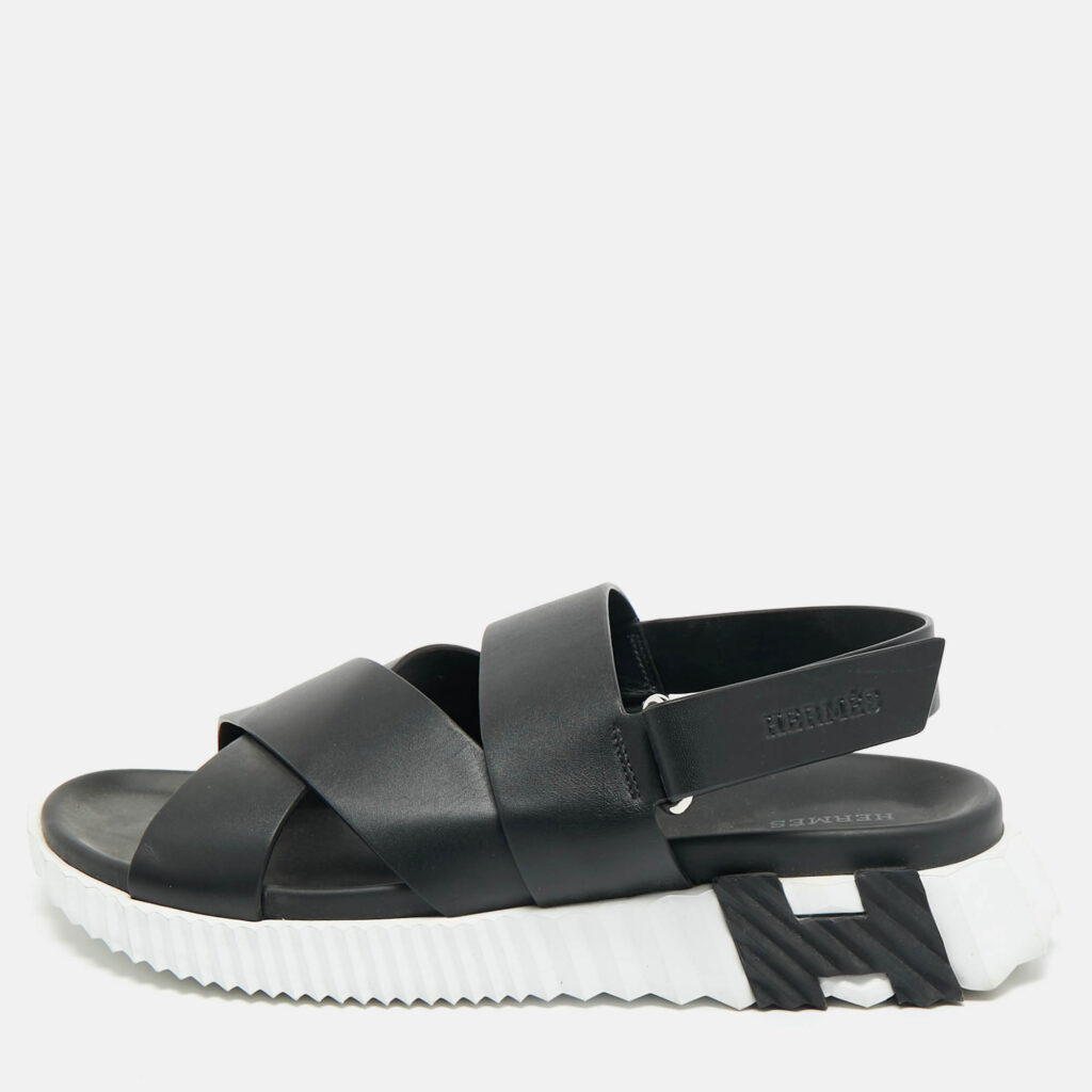 Hermes Black Leather Junior Flat Sandals Size 43.5 Hermes Black Leather Junior Flat Sandals Size 43.5