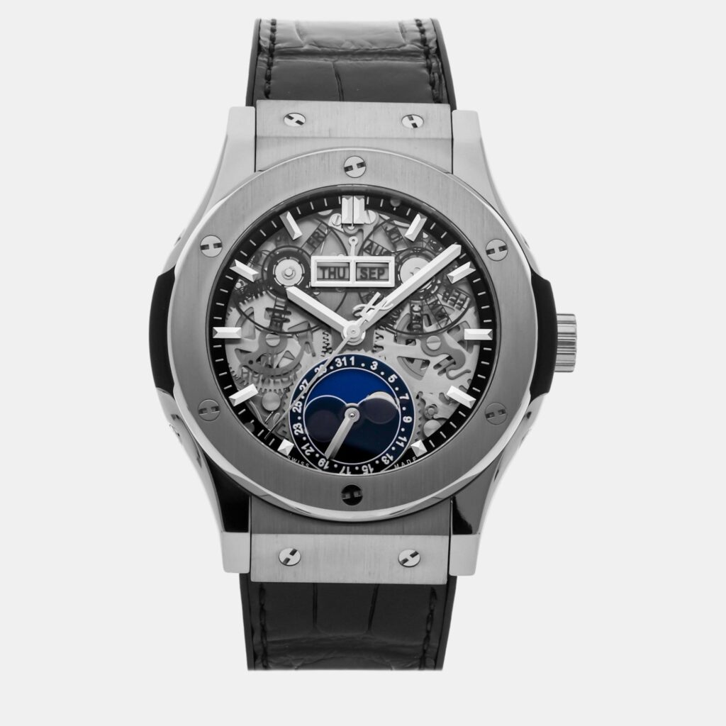Hublot Skeleton Titanium Classic Fusion 547.NX.0170.LR Automatic Men's Wristwatch 42 mm Hublot Skeleton Titanium Classic Fusion 547.NX.0170.LR Automatic Men's Wristwatch 42 mm