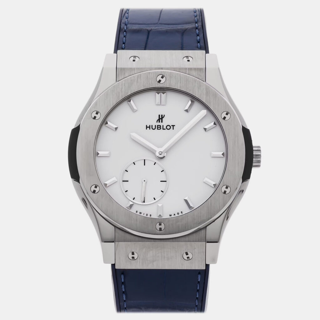 Pre-Owned Hublot Classic Fusion 545.NX.2210.LR White Manual Winding Titanium Men's Wristwatch 42 MM Pre-Owned Hublot Classic Fusion 545.NX.2210.LR White Manual Winding Titanium Men's Wristwatch 42 MM