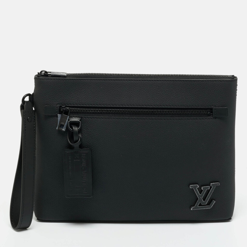 Louis Vuitton Black Leather Aerogram Takeoff Pouch Louis Vuitton Black Leather Aerogram Takeoff Pouch