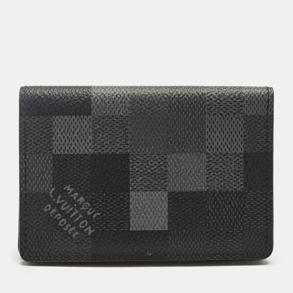 luxury-men-louis-vuitton-new-bags-p1243051-002-1.jpg Louis Vuitton Black Damoflage Canvas Pocket Organizer