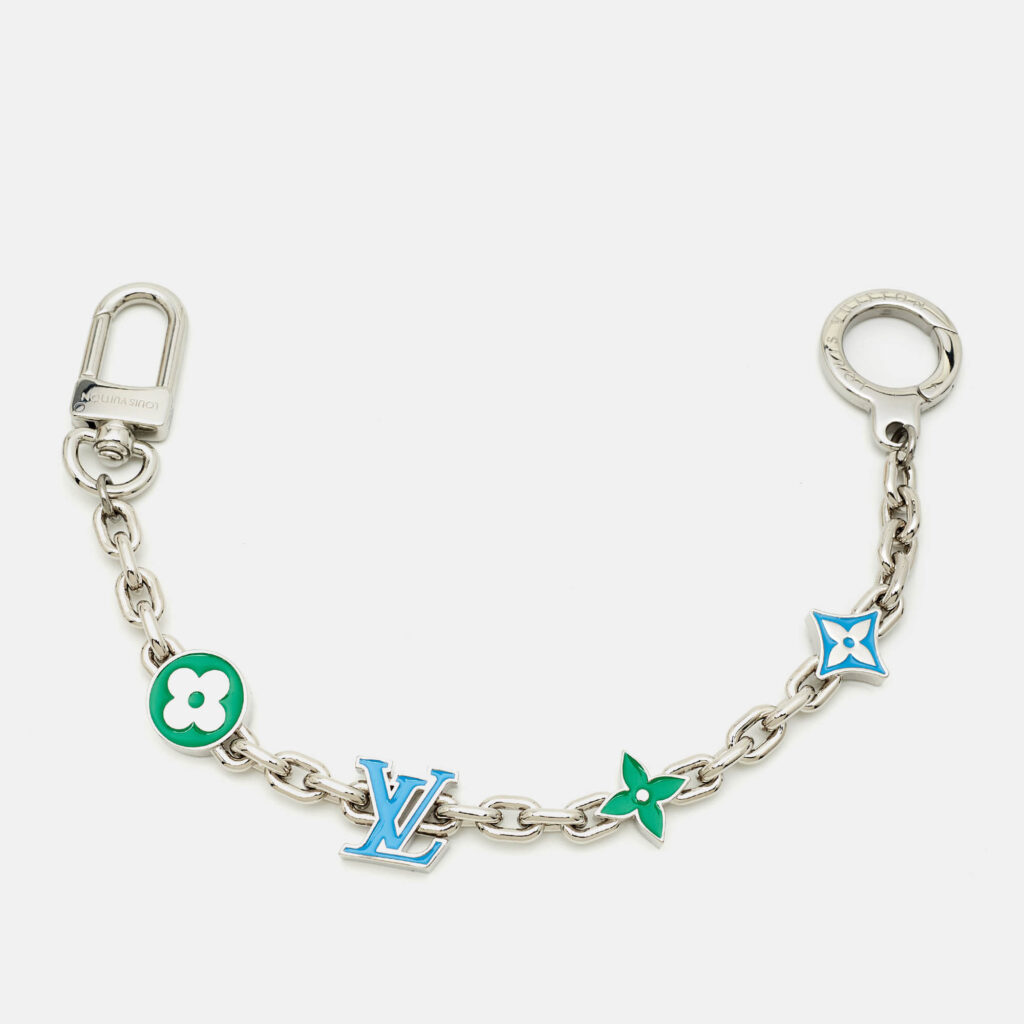 luxury-men-louis-vuitton-used-accessories-p1243061-004.jpg Louis Vuitton Monogram Flower Chain Bag Charm