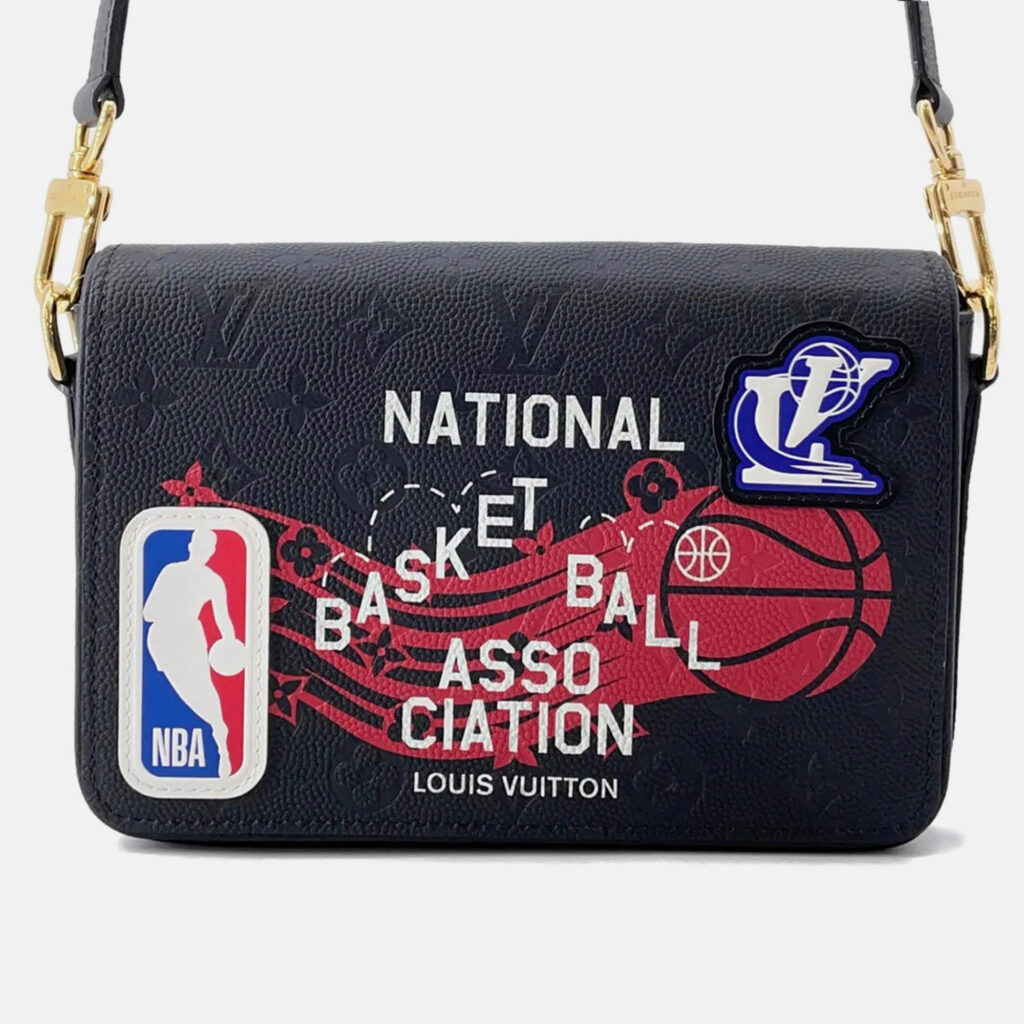 Louis Vuitton Studio Messenger Noir Monogram Empreinte Leather Cowhideleather Nbacollaboration Louis Vuitton Studio Messenger Noir Monogram Empreinte Leather Cowhideleather Nbacollaboration