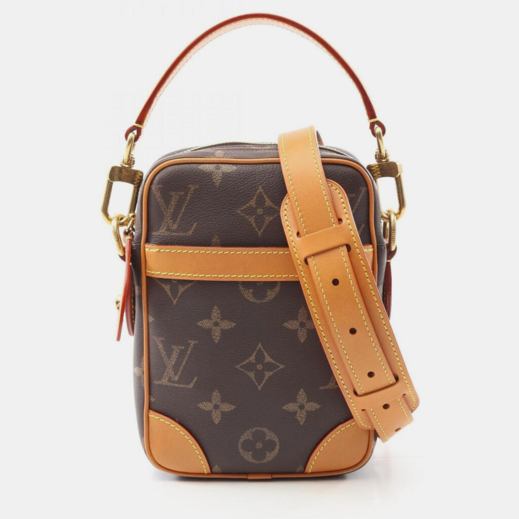 Louis Vuitton Danube Monogram Brown Coated Canvas Leather Crossbody Bag Louis Vuitton Danube Monogram Brown Coated Canvas Leather Crossbody Bag
