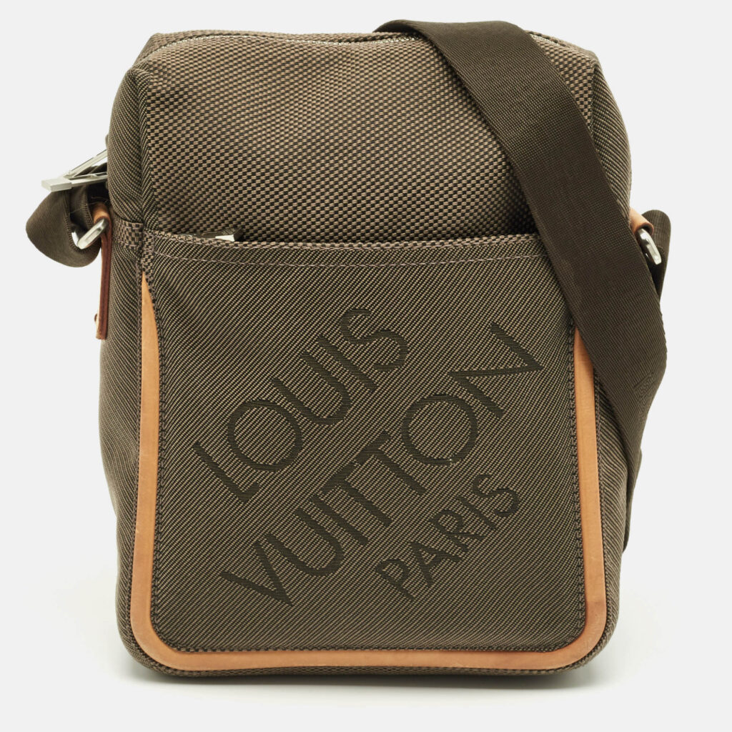 luxury-men-louis-vuitton-used-bags-p1242829-005-1.jpg Louis Vuitton Terre Damier Geant Canvas Citadin Messenger Bag