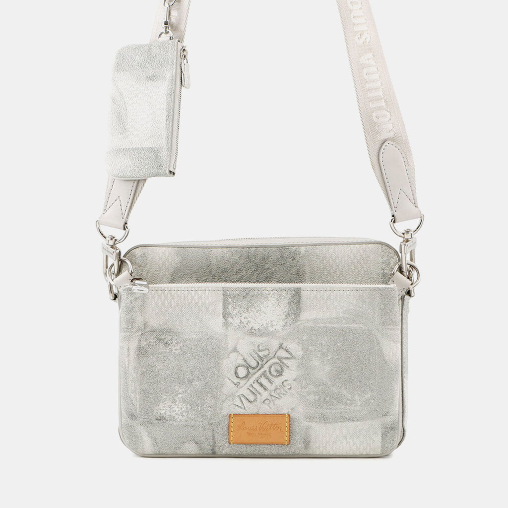 Louis Vuitton Trio Messenger Gray Damier Salt Louis Vuitton Trio Messenger Gray Damier Salt