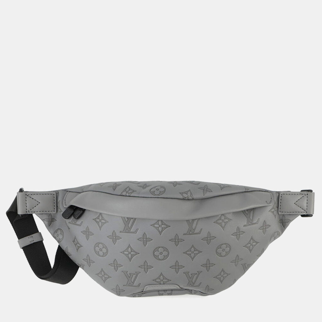 Louis Vuitton Discovery Bumbag Gray Monogram Shadow Size Pm Louis Vuitton Discovery Bumbag Gray Monogram Shadow Size Pm