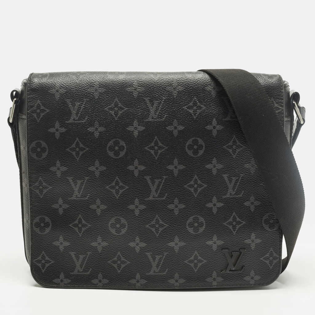 Louis Vuitton District PM Monogram Eclipse Canvas Messenger Bag Louis Vuitton District PM Monogram Eclipse Canvas Messenger Bag