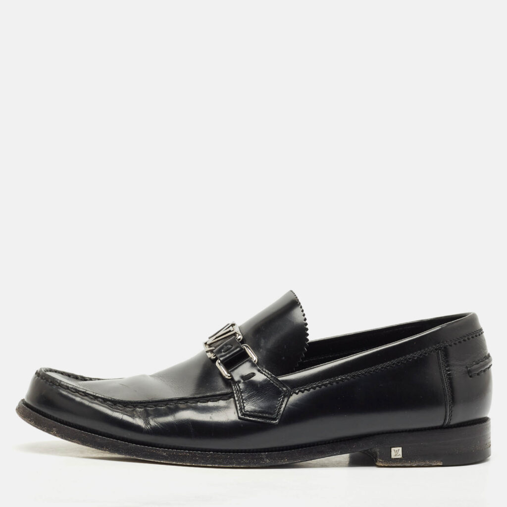 luxury-men-louis-vuitton-used-shoes-p1180706-010-1.jpg Louis Vuitton Black Leather Major Logo Slip On Loafers Size 42