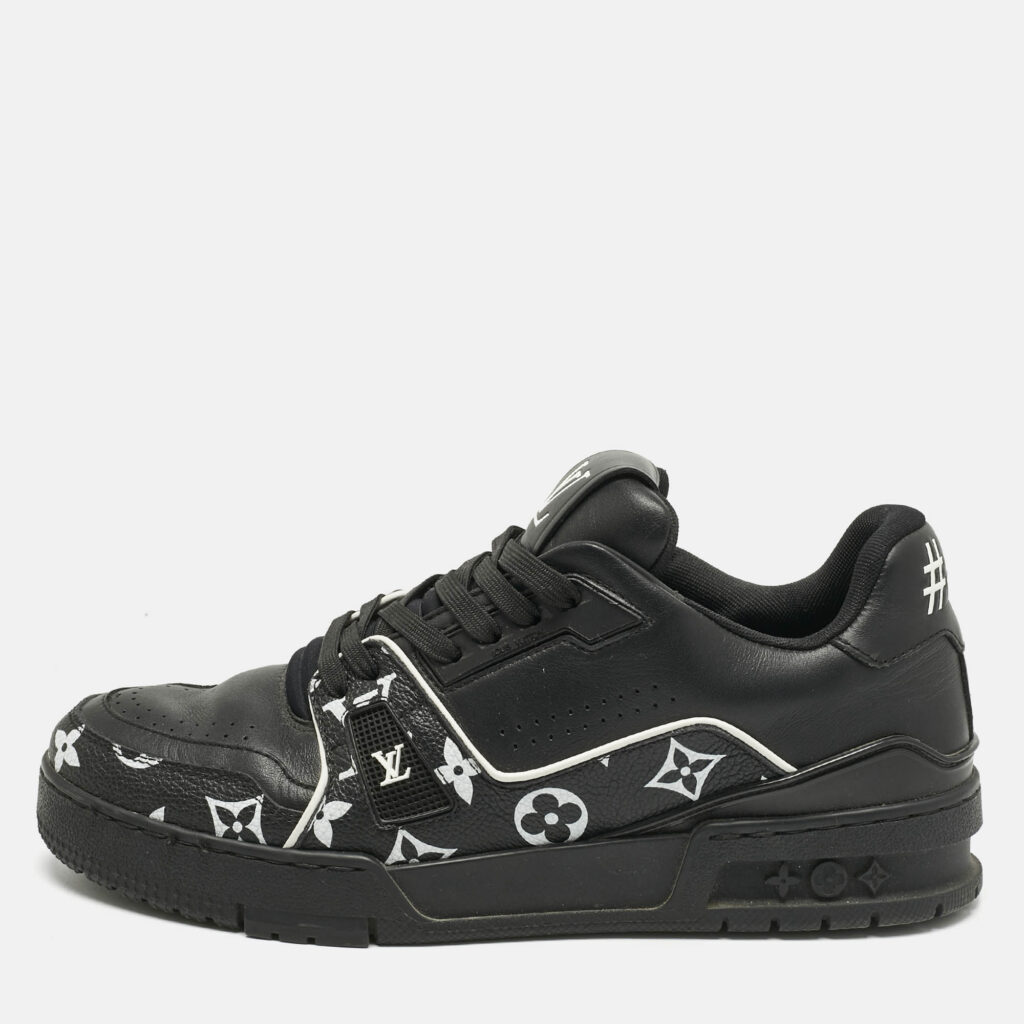 Louis Vuitton Black Monogram Leather LV Trainer Sneakers Size 40 Louis Vuitton Black Monogram Leather LV Trainer Sneakers Size 40