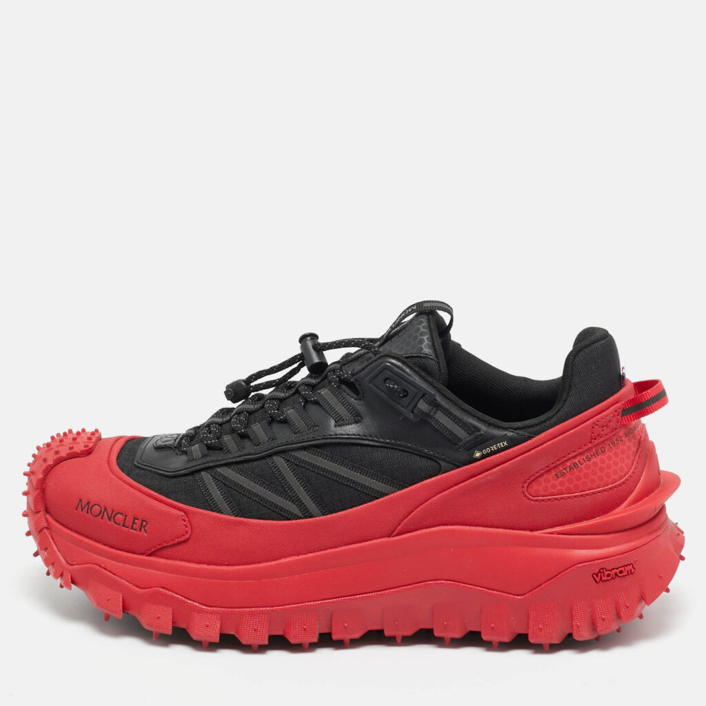 Moncler Black/Red Canvas and Leather TrailGrip GTX Lace Up Sneakers Size 43 Moncler Black/Red Canvas and Leather TrailGrip GTX Lace Up Sneakers Size 43