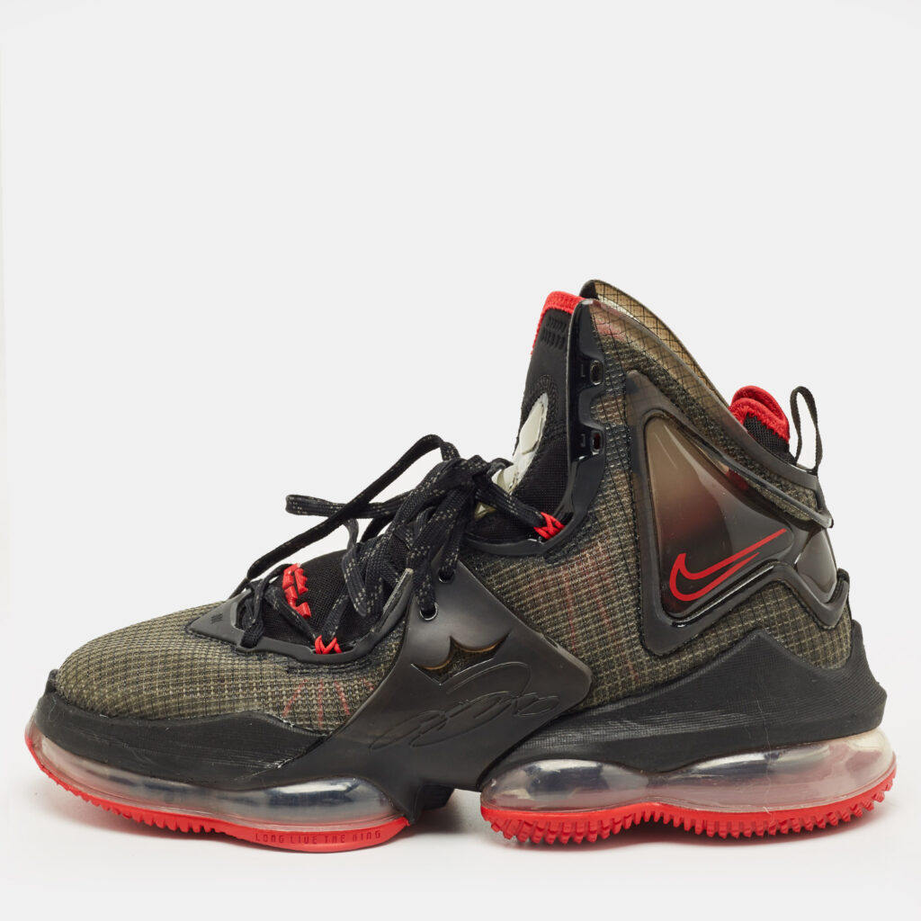 Nike Black Mesh and PVC Le bron 19 High Top Sneakers Size 40 Nike Black Mesh and PVC Le bron 19 High Top Sneakers Size 40