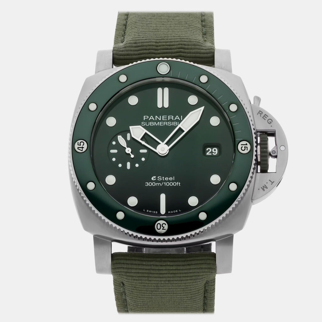 Pre-Owned Panerai Submersible Quarantaquattro Esteel Verde Smeraldo PAM 1287 Pre-Owned Panerai Submersible Quarantaquattro Esteel Verde Smeraldo PAM 1287