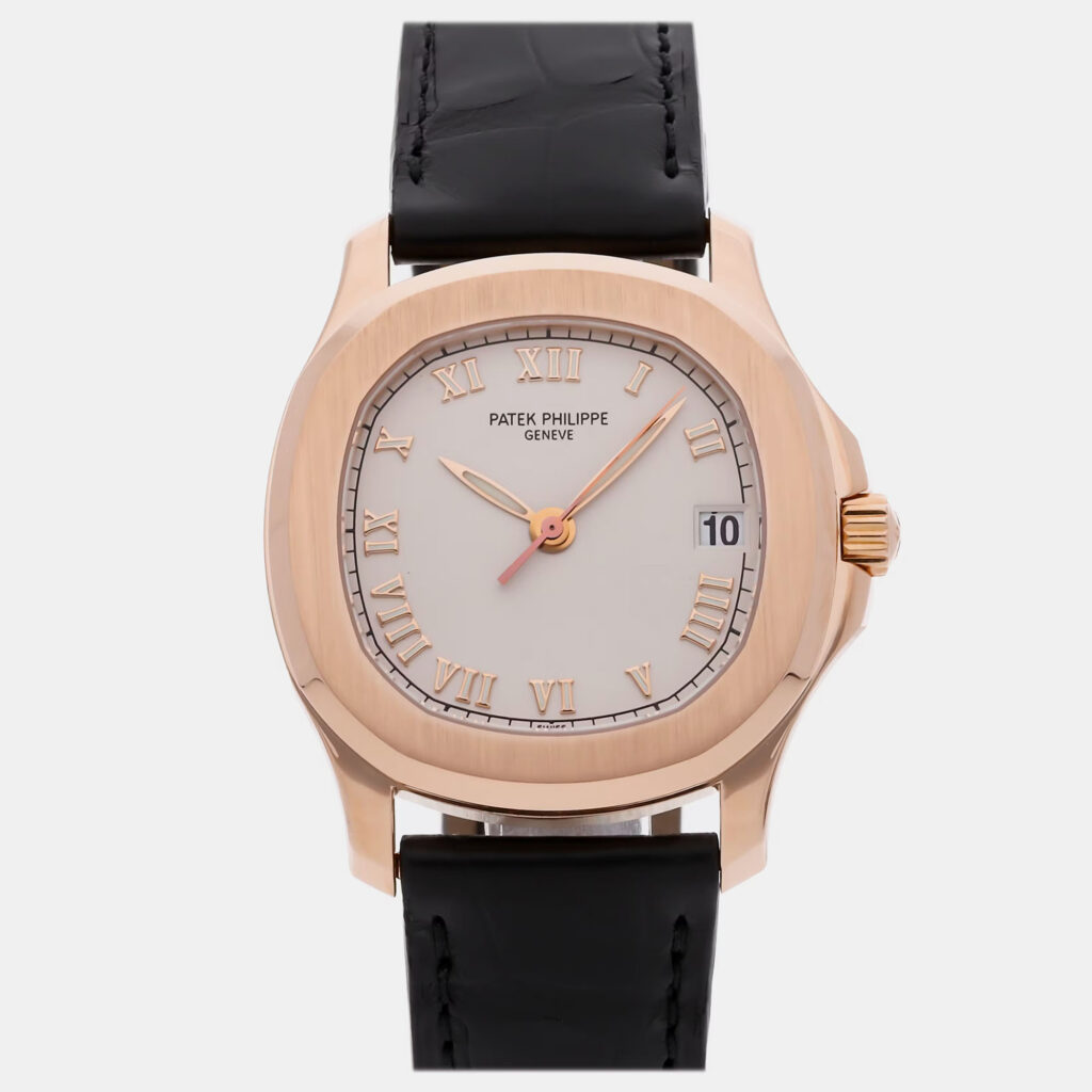 Pre-Owned Patek Philippe Aquanaut 5060SR 36 mm Pre-Owned Patek Philippe Aquanaut 5060SR 36 mm