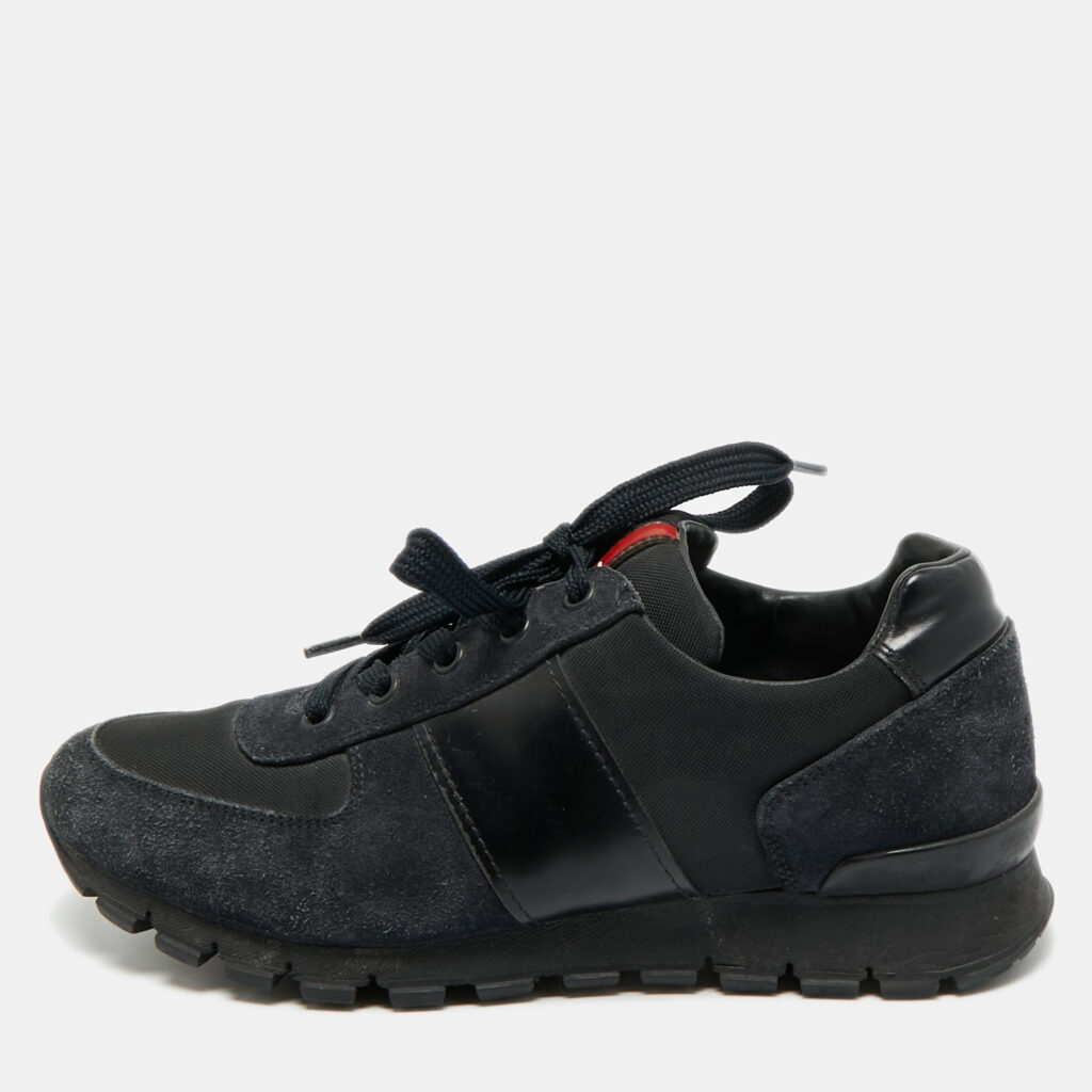 Prada Black/Navy Blue Canvas and Leather Match Racer Lace Up Sneakers Size 39.5 Prada Black/Navy Blue Canvas and Leather Match Racer Lace Up Sneakers Size 39.5