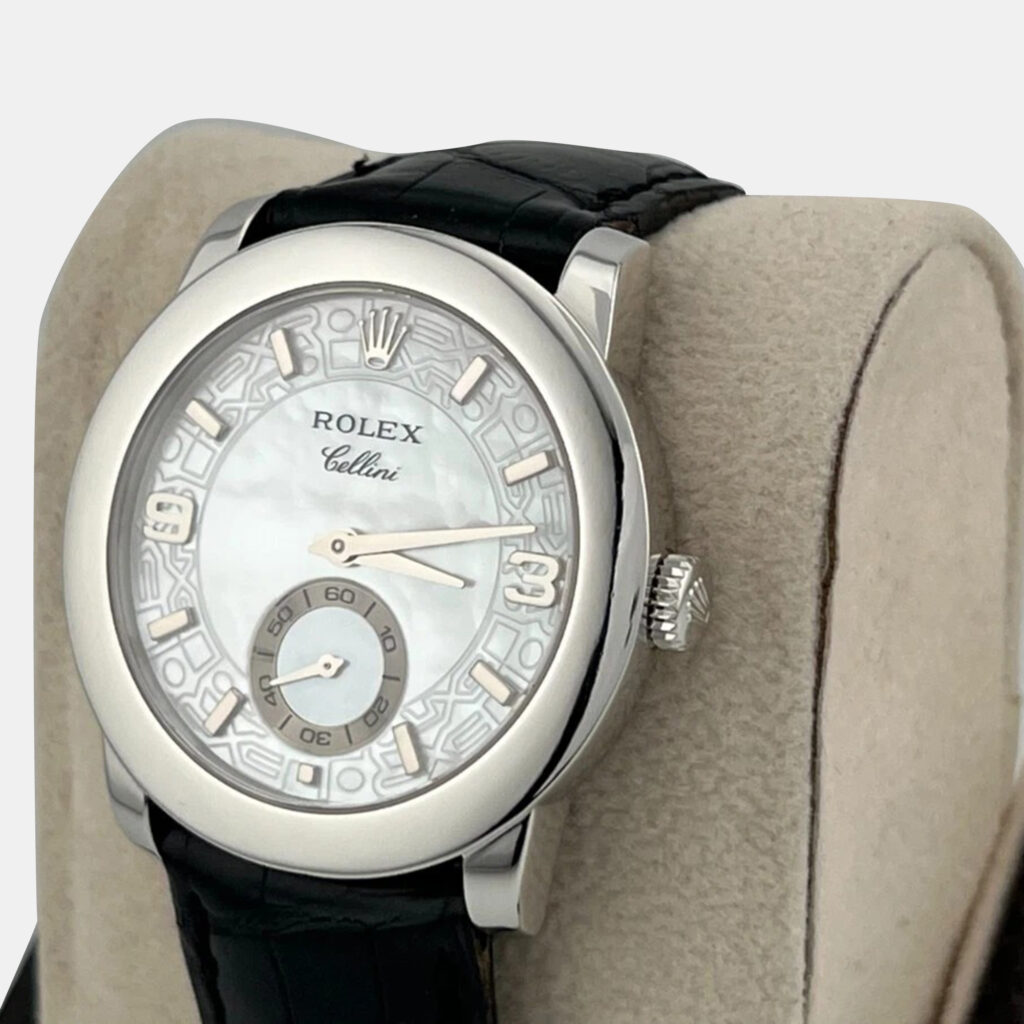 Rolex Cellini 5240 Manual Winding Mother of Pearl Platinum Men's Wristwatch 35 mm Rolex Cellini 5240 Manual Winding Mother of Pearl Platinum Men's Wristwatch 35 mm