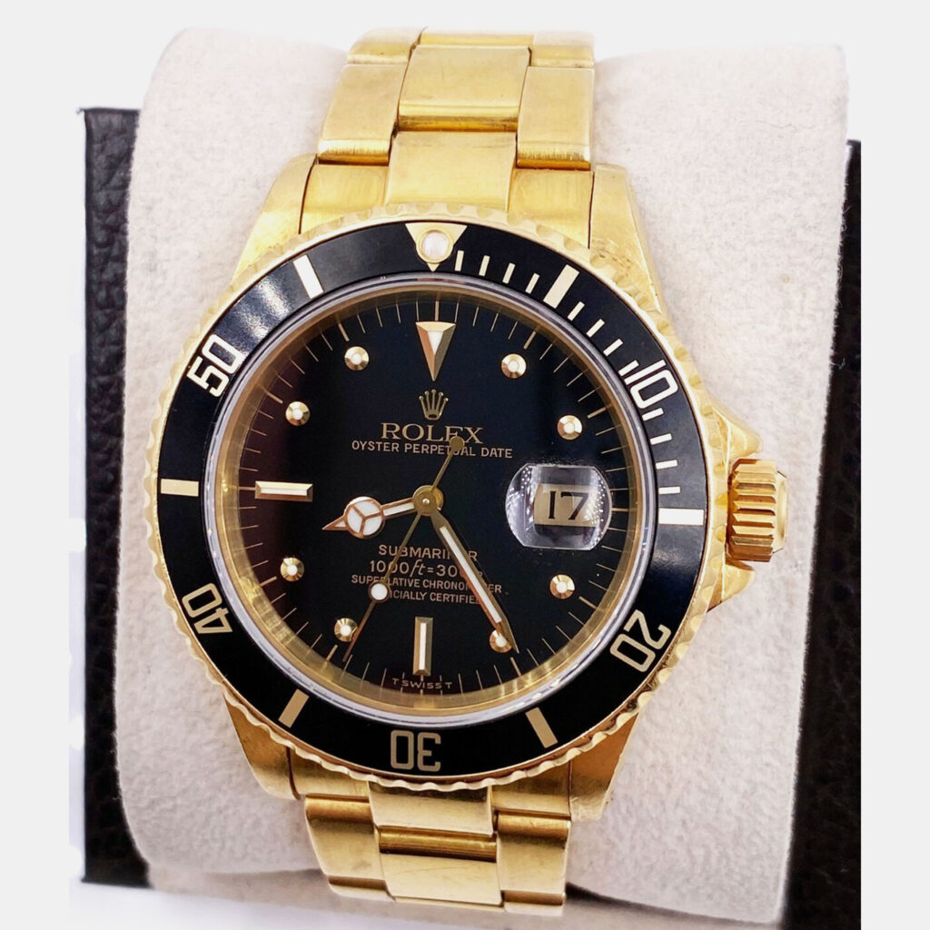 Rolex Submariner 16808 Automatic Black 18k Yellow Gold Men's Wristwatch 40 mm Rolex Submariner 16808 Automatic Black 18k Yellow Gold Men's Wristwatch 40 mm