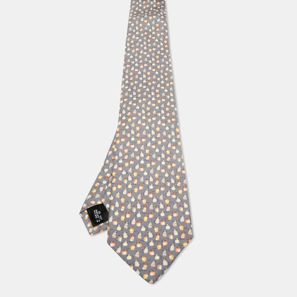 Salvatore Ferragamo Grey Mice Print Silk Tie Salvatore Ferragamo Grey Mice Print Silk Tie