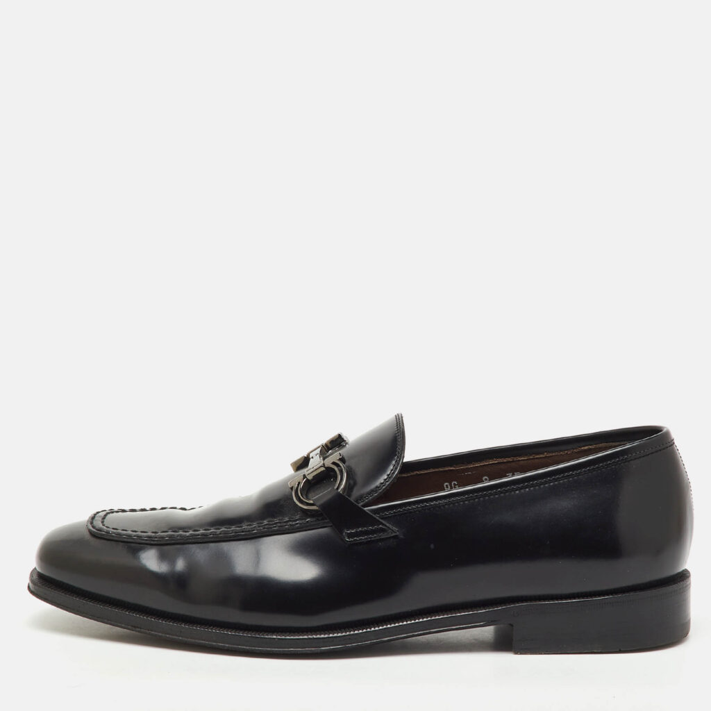 Salvatore Ferragamo Black Leather Gancini Slip On Loafers Size 42 Salvatore Ferragamo Black Leather Gancini Slip On Loafers Size 42