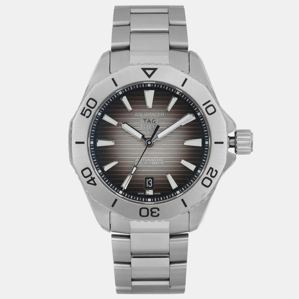 Tag Heuer Black Stainless Steel Aquaracer WBP2110.BA0627 Automatic Men's Wristwatch 40 mm Tag Heuer Black Stainless Steel Aquaracer WBP2110.BA0627 Automatic Men's Wristwatch 40 mm