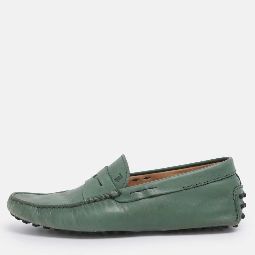 Tod's Green Leather Gommino Loafers Size 39.5 Tod's Green Leather Gommino Loafers Size 39.5