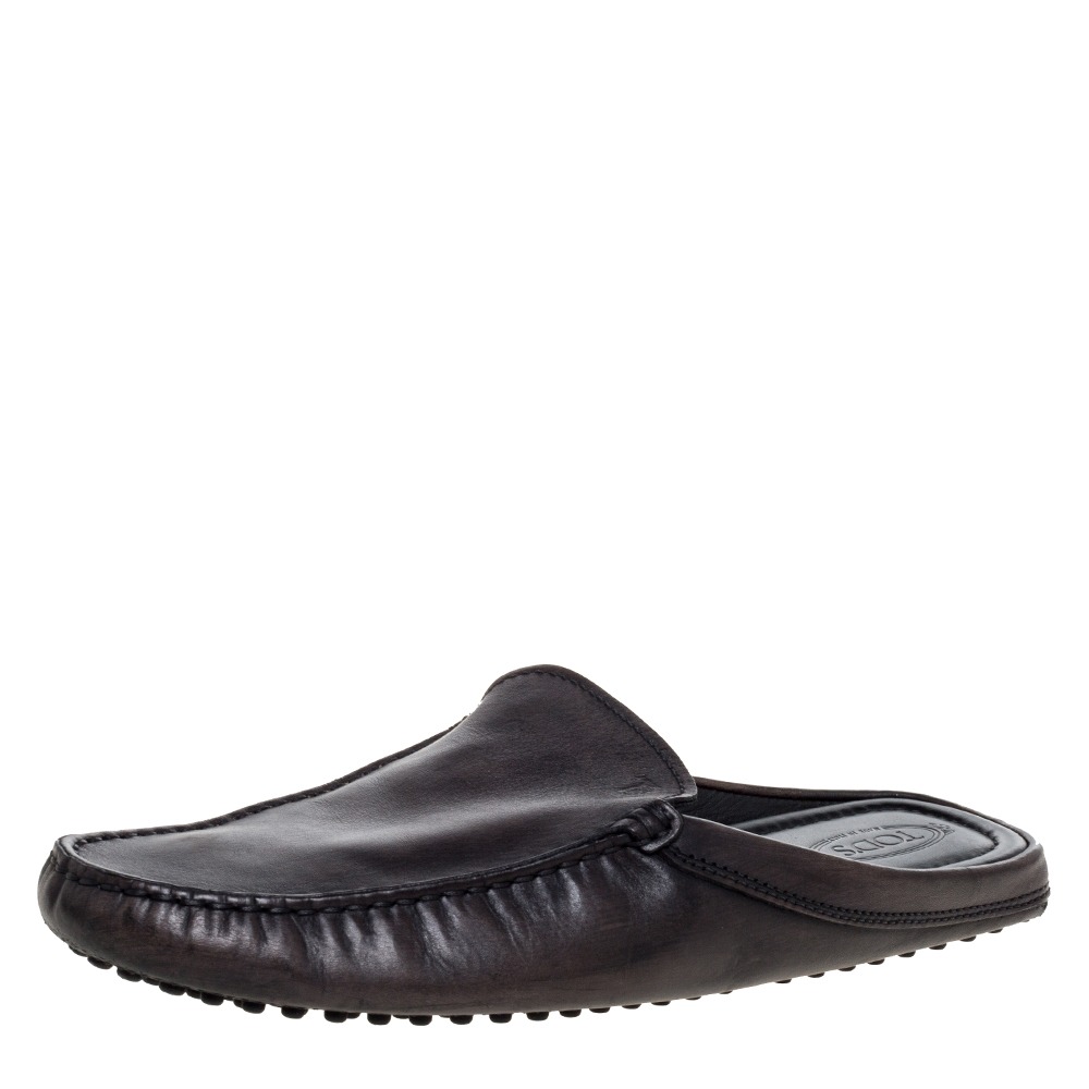 Tod's Black Leather Flat Loafer Mules Size 40 Tod's Black Leather Flat Loafer Mules Size 40