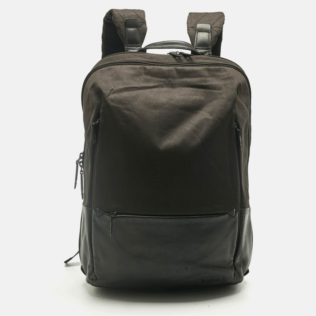 TUMI Black Fabric Honeycomb Tahoe Butler Backpack TUMI Black Fabric Honeycomb Tahoe Butler Backpack