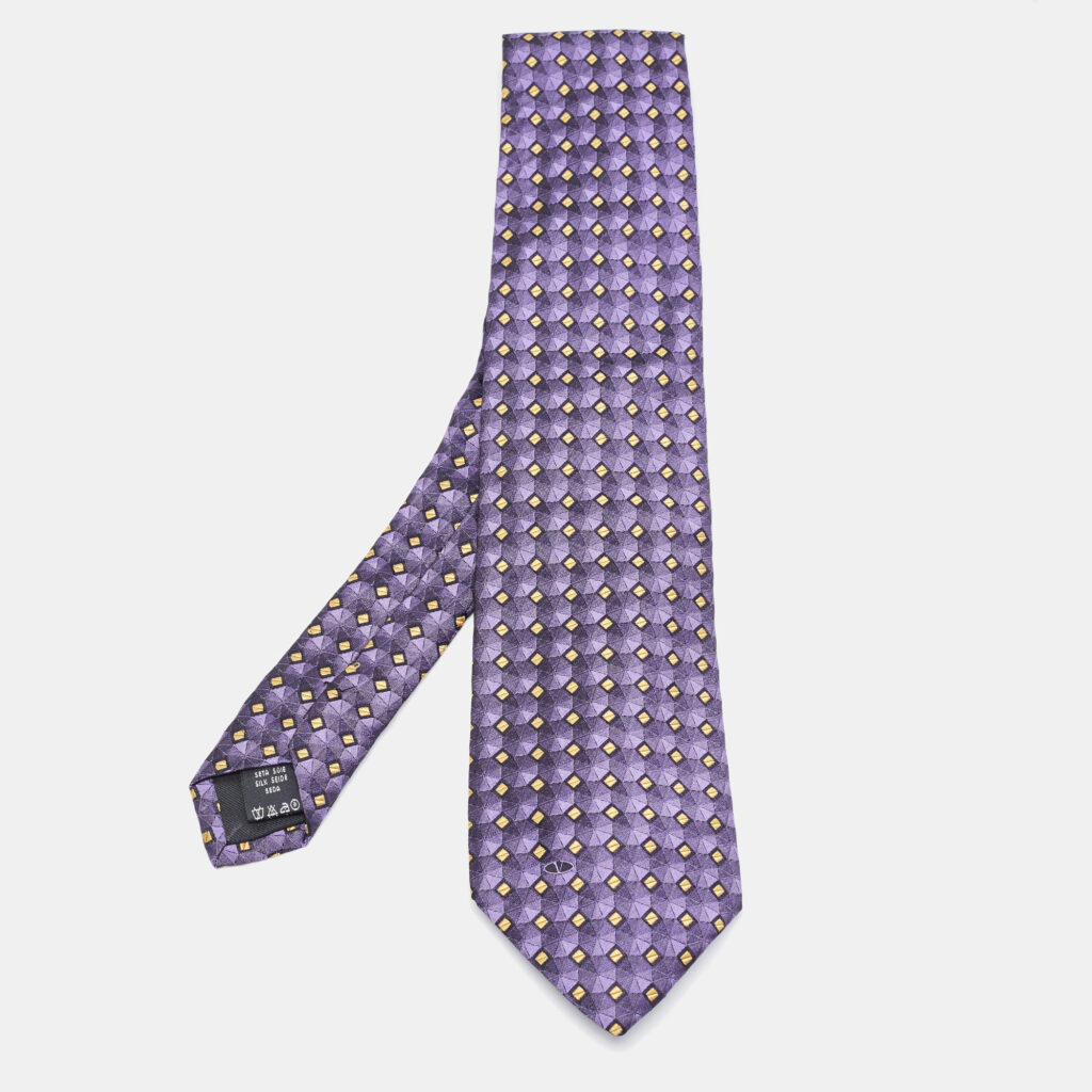 Valentino Purple Patterned Silk Traditional Tie Valentino Purple Patterned Silk Traditional Tie