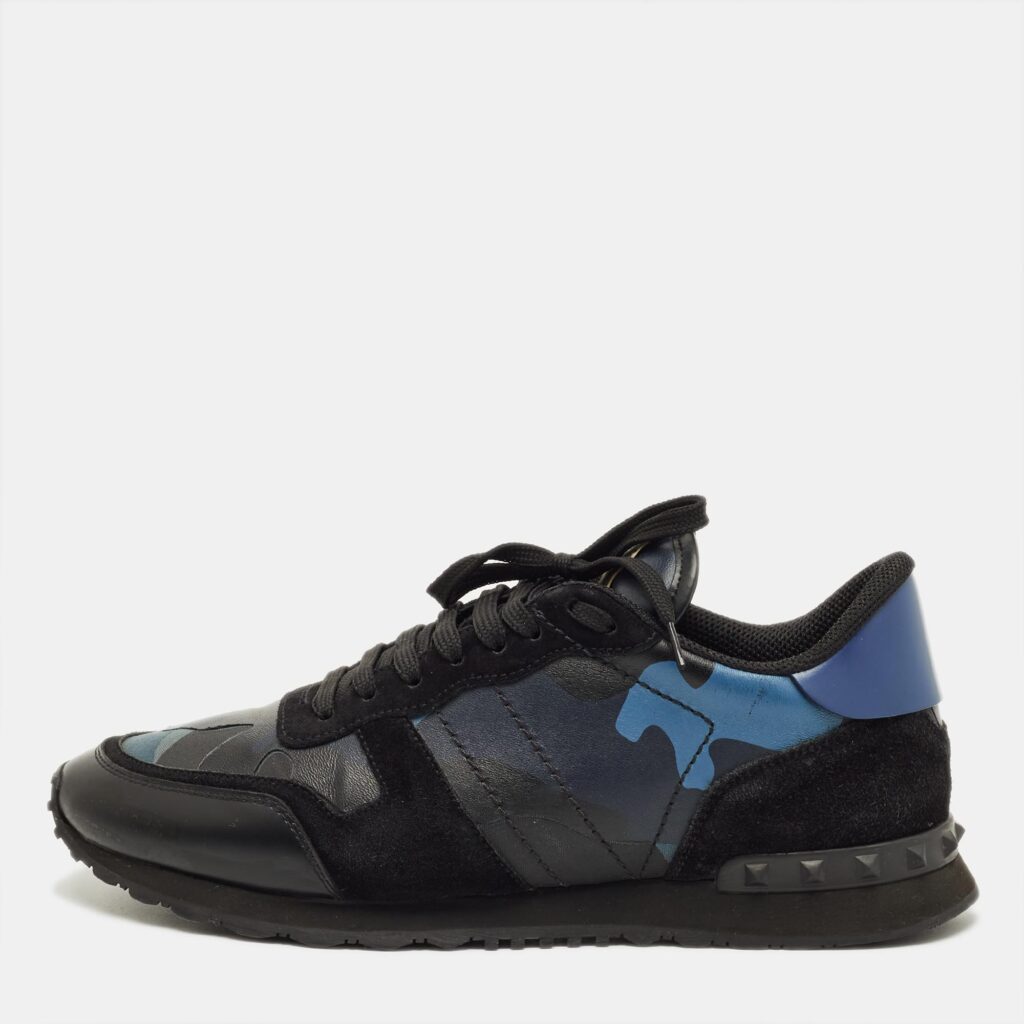 Valentino Rockrunner Size 43 Black Canvas, Leather and Suede Lace Up Sneakers Valentino Rockrunner Size 43 Black Canvas, Leather and Suede Lace Up Sneakers