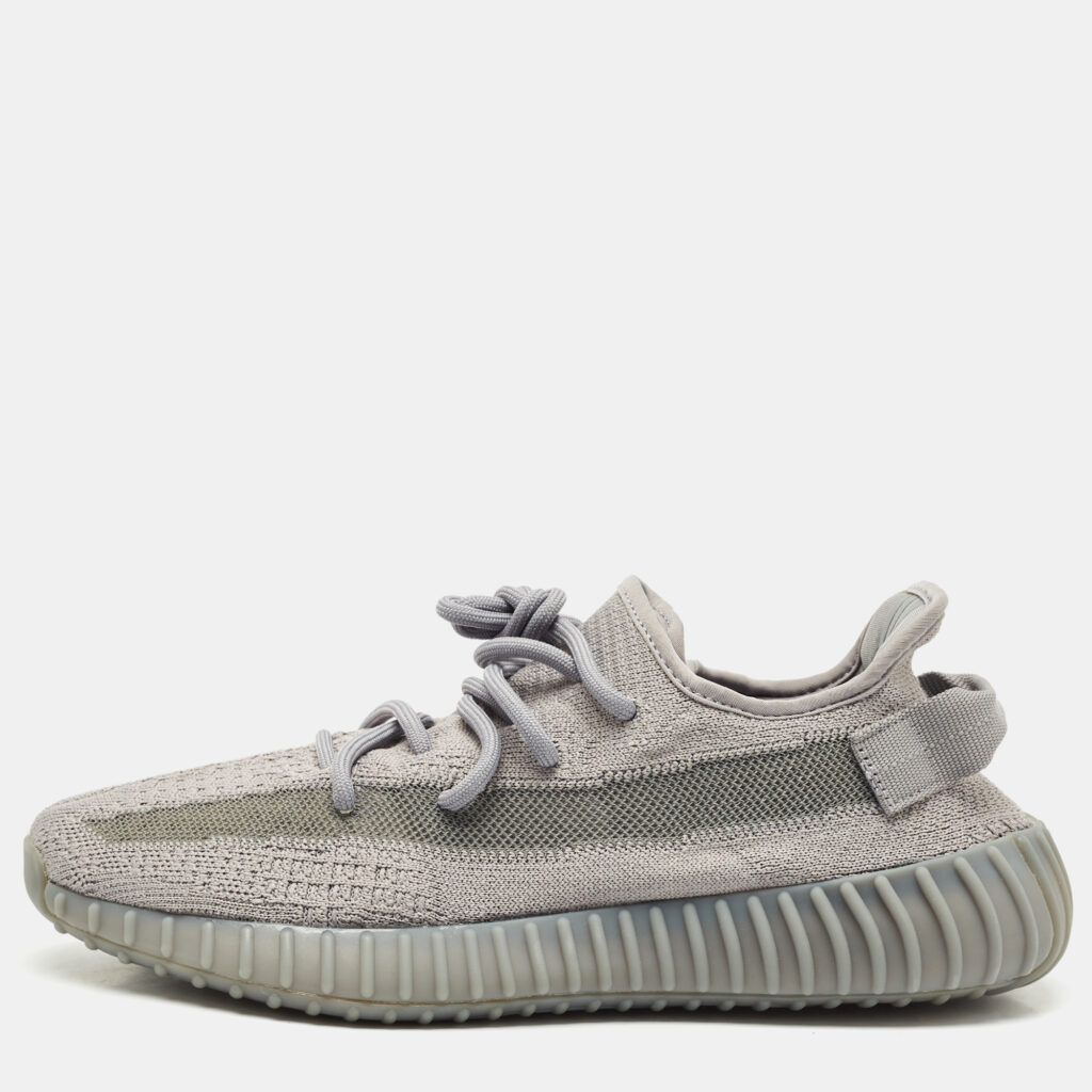 Yeezy x Adidas Grey Knit Fabric Boost 350 V2 Steel Grey Sneakers Size 42 2/3 Yeezy x Adidas Grey Knit Fabric Boost 350 V2 Steel Grey Sneakers Size 42 2/3