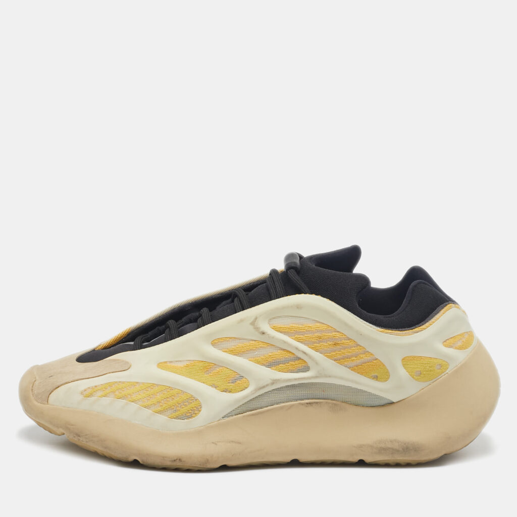 Yeezy x Adidas Multicolor Mesh and Rubber 700 V3 Safflower Sneakers Size 46 Yeezy x Adidas Multicolor Mesh and Rubber 700 V3 Safflower Sneakers Size 46