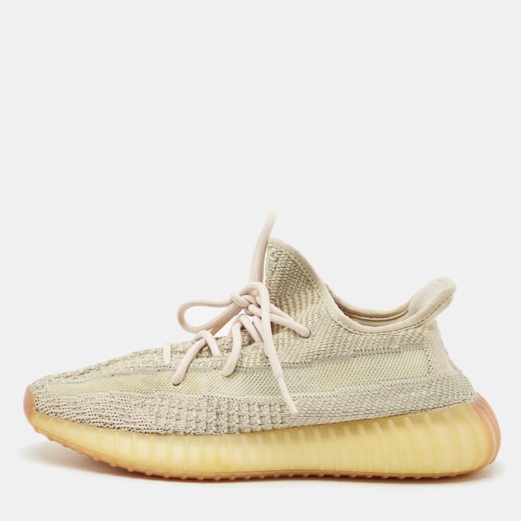 Yeezy x Adidas Pale Green Knit Fabric Boost 350 V2 Citrin (Non-Reflective) Sneakers Size 40 Yeezy x Adidas Pale Green Knit Fabric Boost 350 V2 Citrin (Non-Reflective) Sneakers Size 40