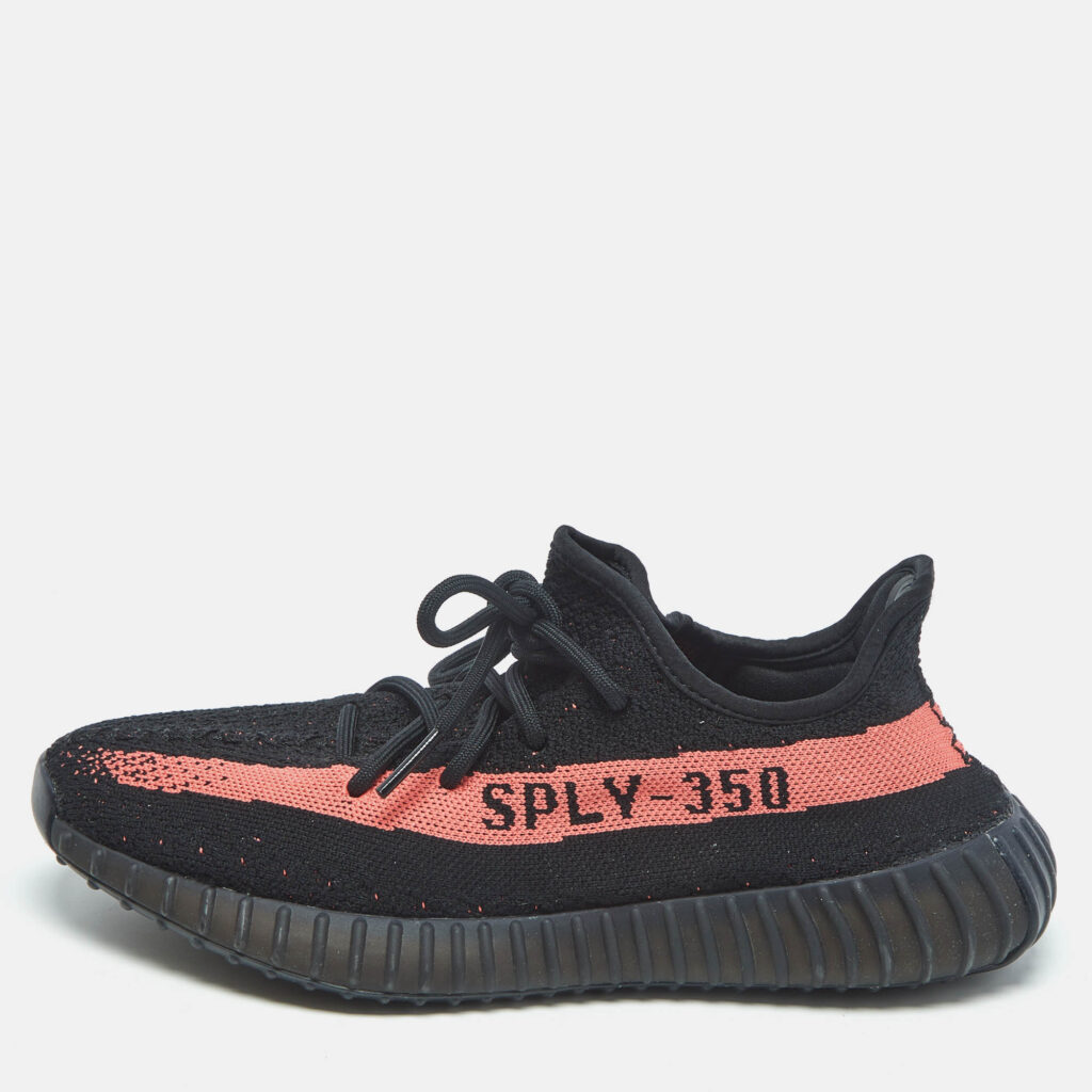 Yeezy x Adidas Black/Red Knit Fabric Boost 350 V2 Core Black Red Sneakers Size 44 Yeezy x Adidas Black/Red Knit Fabric Boost 350 V2 Core Black Red Sneakers Size 44