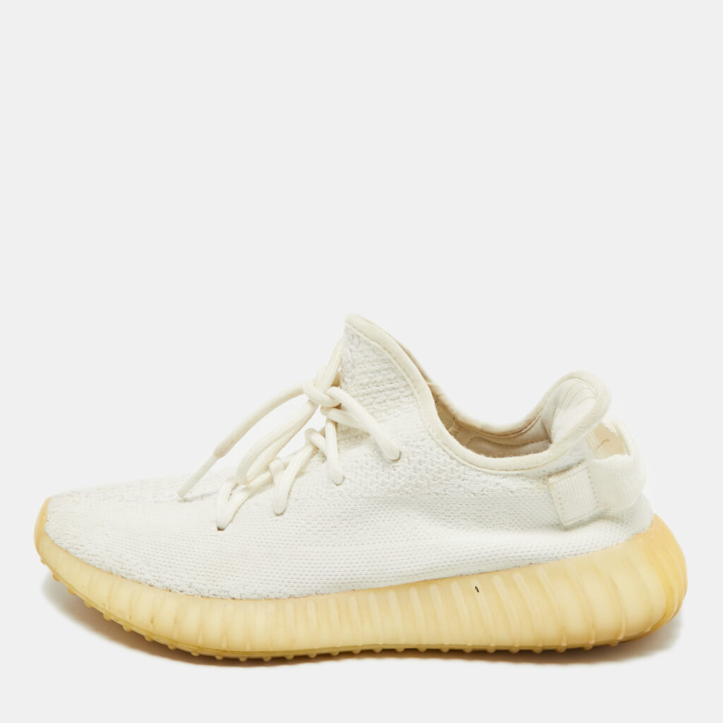 Yeezy x Adidas White Knit Fabric Boost 350 V2 Cream White Sneakers Size 401/3 Yeezy x Adidas White Knit Fabric Boost 350 V2 Cream White Sneakers Size 401/3