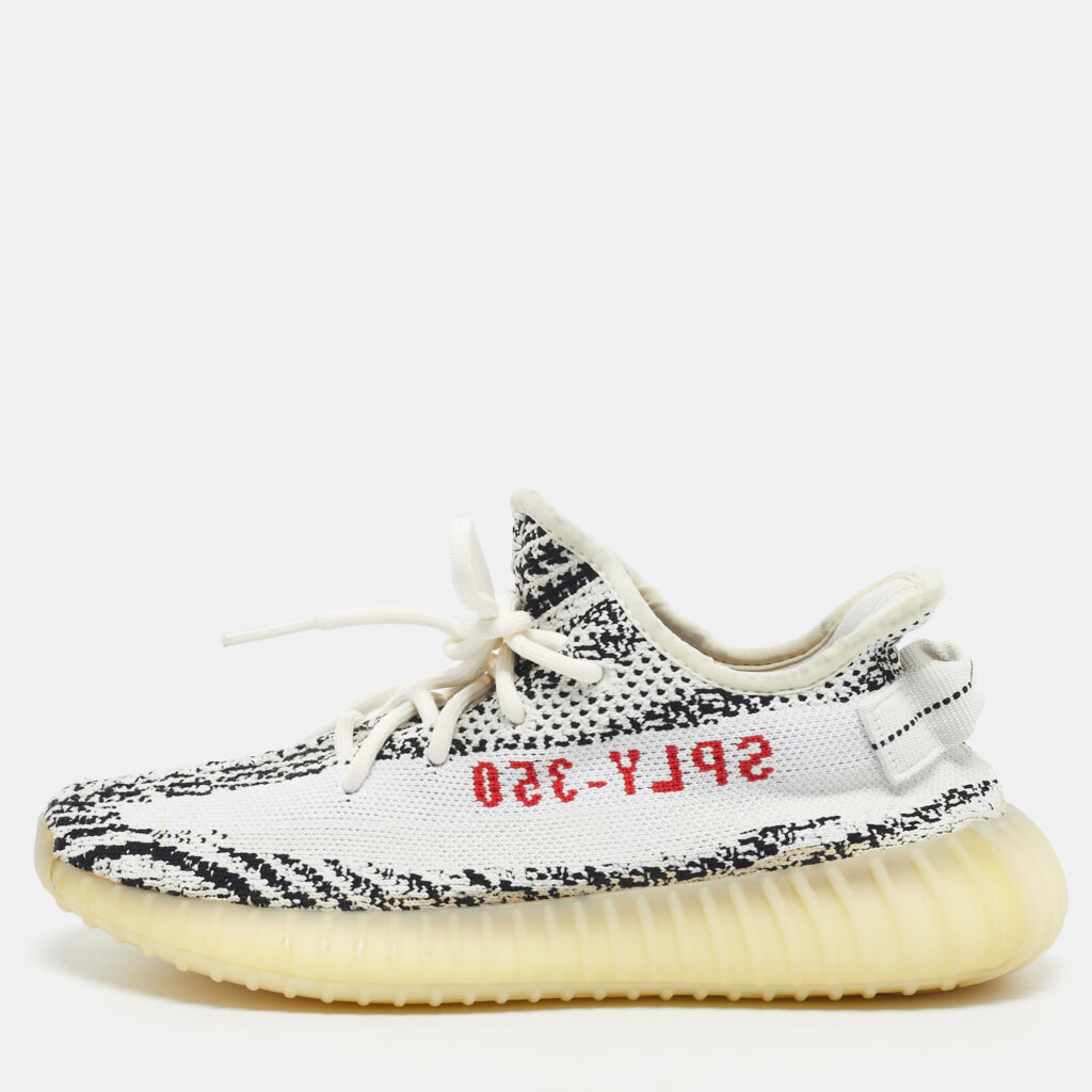 Yeezy x Adidas White/Black Knit Fabric Boost 350 V2 Zebra Sneakers Size 39 1/3 Yeezy x Adidas White/Black Knit Fabric Boost 350 V2 Zebra Sneakers Size 39 1/3