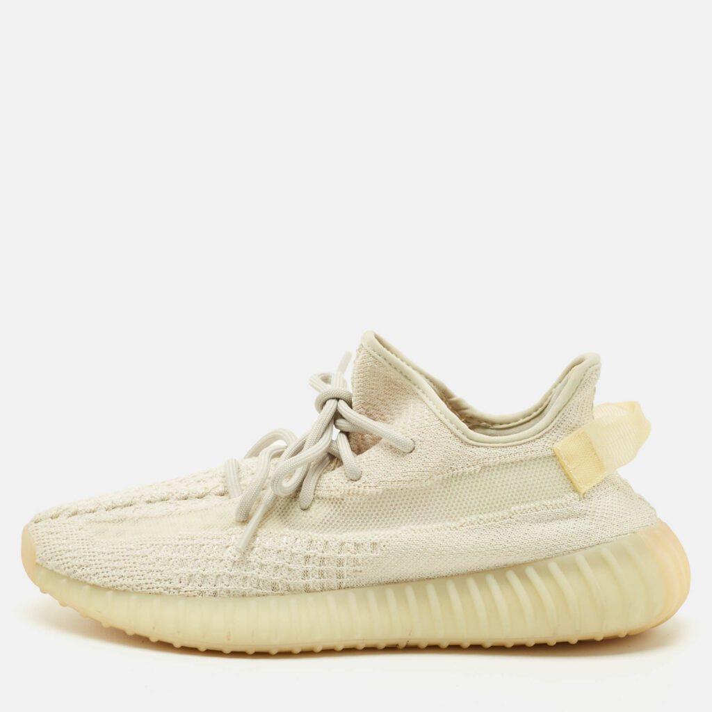 Yeezy x Adidas White Knit Fabric Boost 350 V2 Light Sneakers Size 41 1/3 Yeezy x Adidas White Knit Fabric Boost 350 V2 Light Sneakers Size 41 1/3