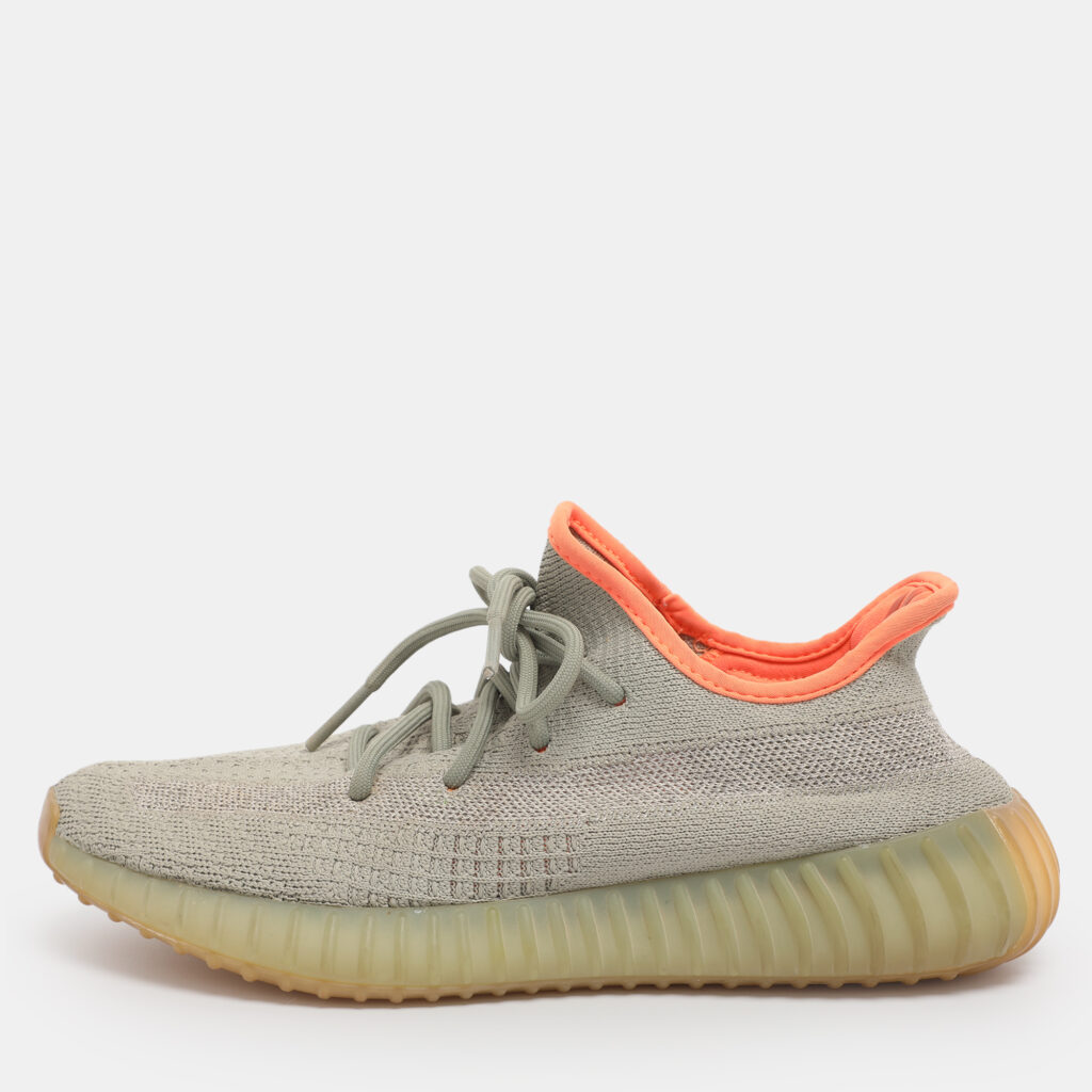 Yeezy x Adidas Green/Grey Knit Fabric Boost 350 V2 Desert Sage Sneakers Size 42 Yeezy x Adidas Green/Grey Knit Fabric Boost 350 V2 Desert Sage Sneakers Size 42