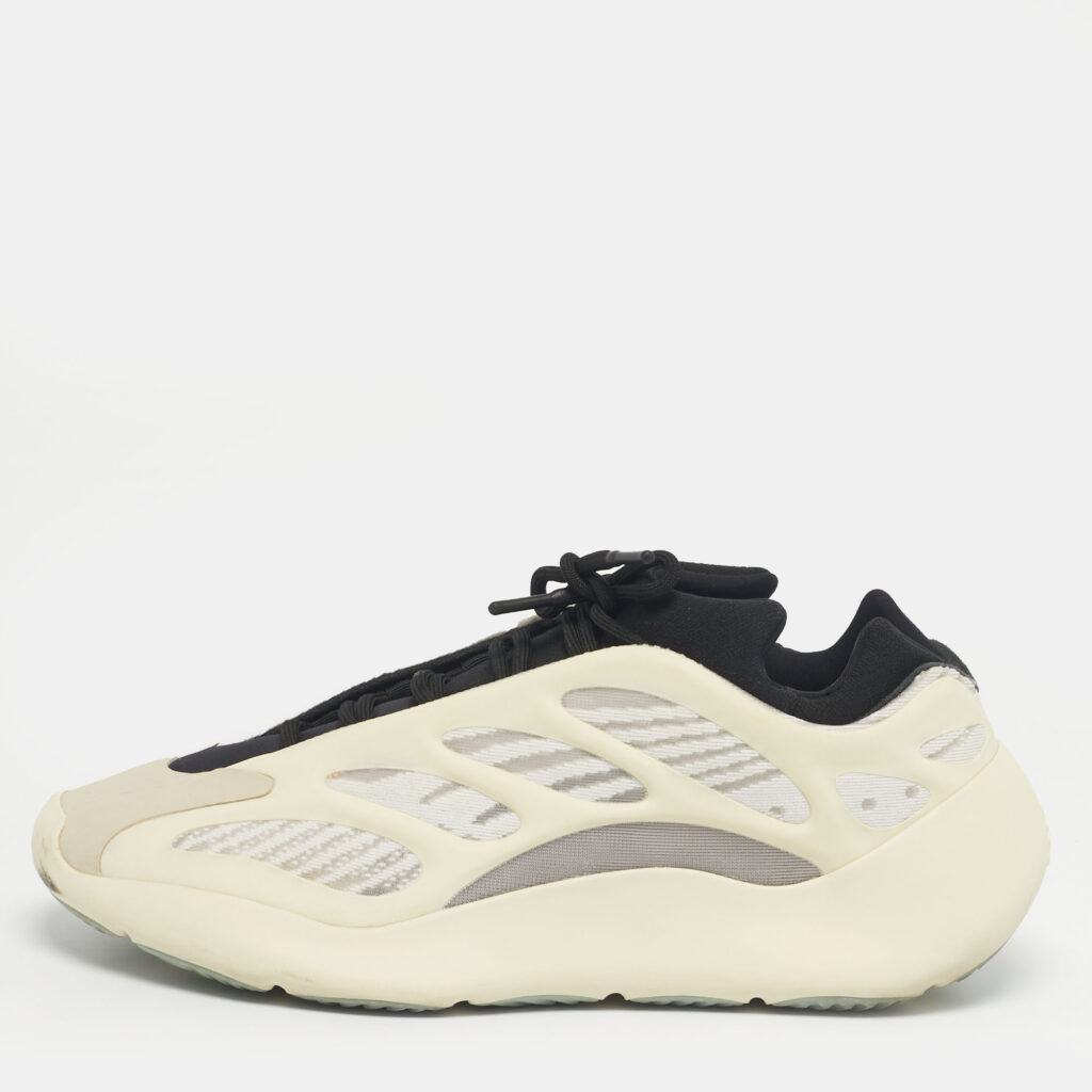 Yeezy x Adidas Cream/Black Rubber and Mesh 700 V3 Azael Sneakers Size 47 1/3 Yeezy x Adidas Cream/Black Rubber and Mesh 700 V3 Azael Sneakers Size 47 1/3
