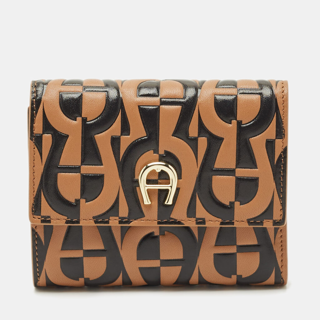 Aigner Black/Beige Monogram Embossed Leather Trifold Wallet Aigner Black/Beige Monogram Embossed Leather Trifold Wallet