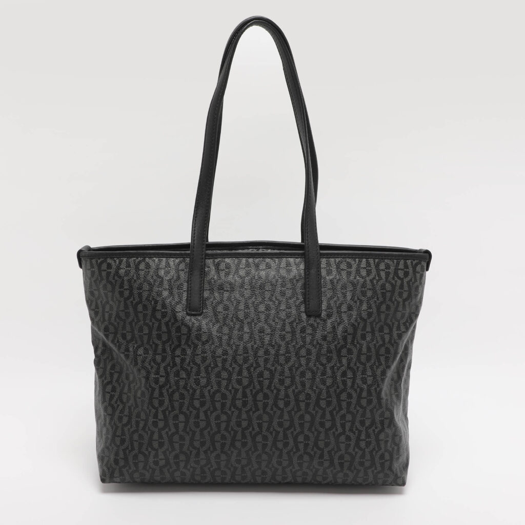 Aigner Black/Grey Signature Coated Canvas Shopper Tote Aigner Black/Grey Signature Coated Canvas Shopper Tote