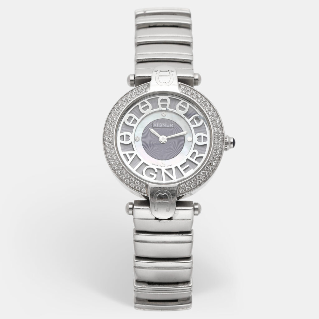 Aigner Blue Stainless Steel Siena Women's Wristwatch 32mm Aigner Blue Stainless Steel Siena Women's Wristwatch 32mm