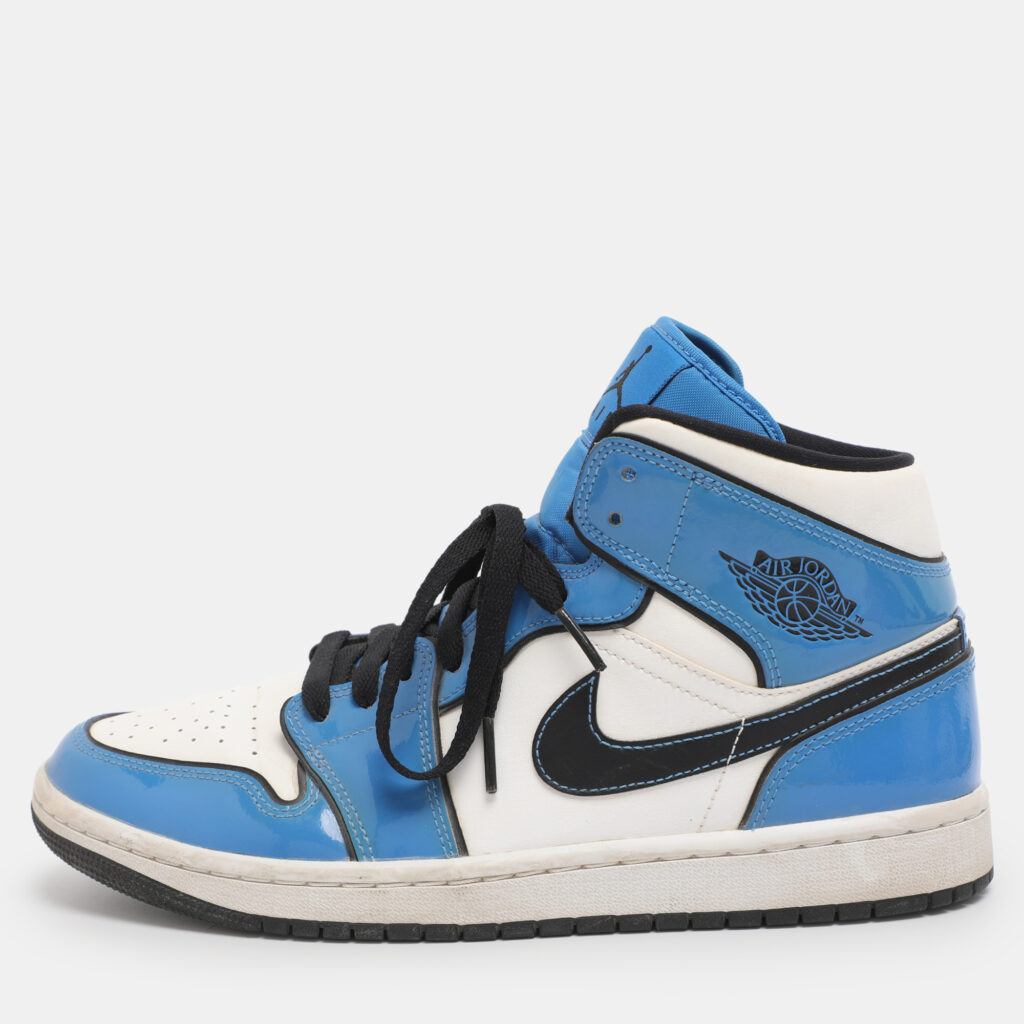 Air Jordans Tricolor Patent and Leather Air Jordan 1 Mid Signal Blue Sneakers Size 41