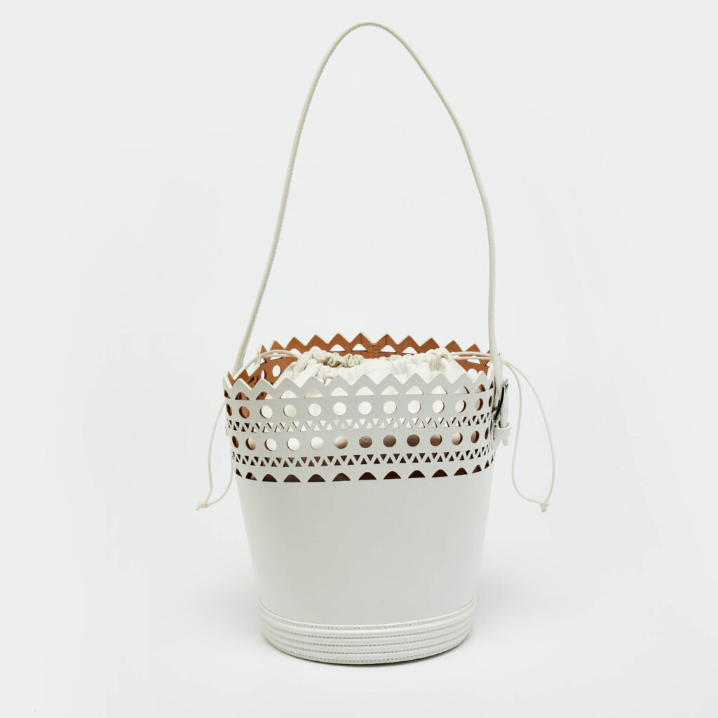 Alaia White Leather 1992 Edition Vienne Bucket Bag Alaia White Leather 1992 Edition Vienne Bucket Bag