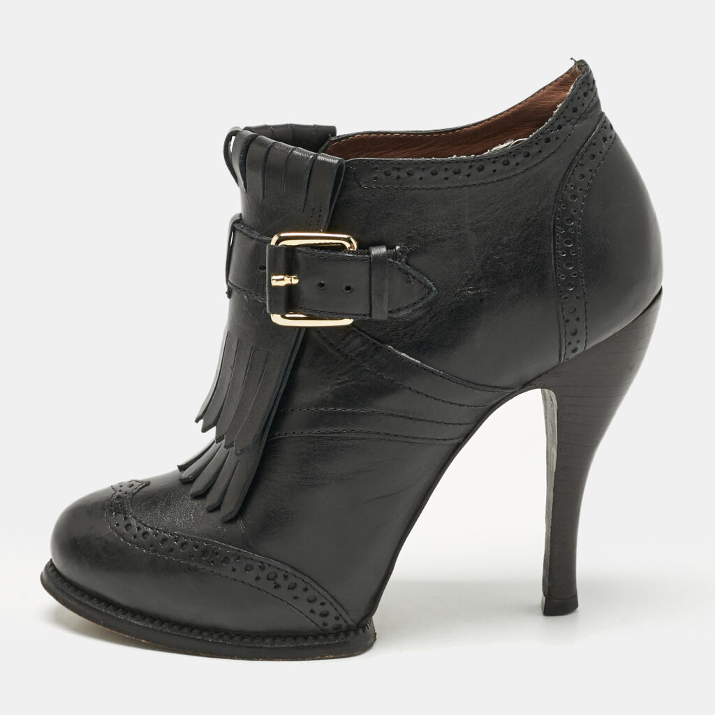 Alexander McQueen Black Leather Fringe Ankle Length Boots Size 36 Alexander McQueen Black Leather Fringe Ankle Length Boots Size 36