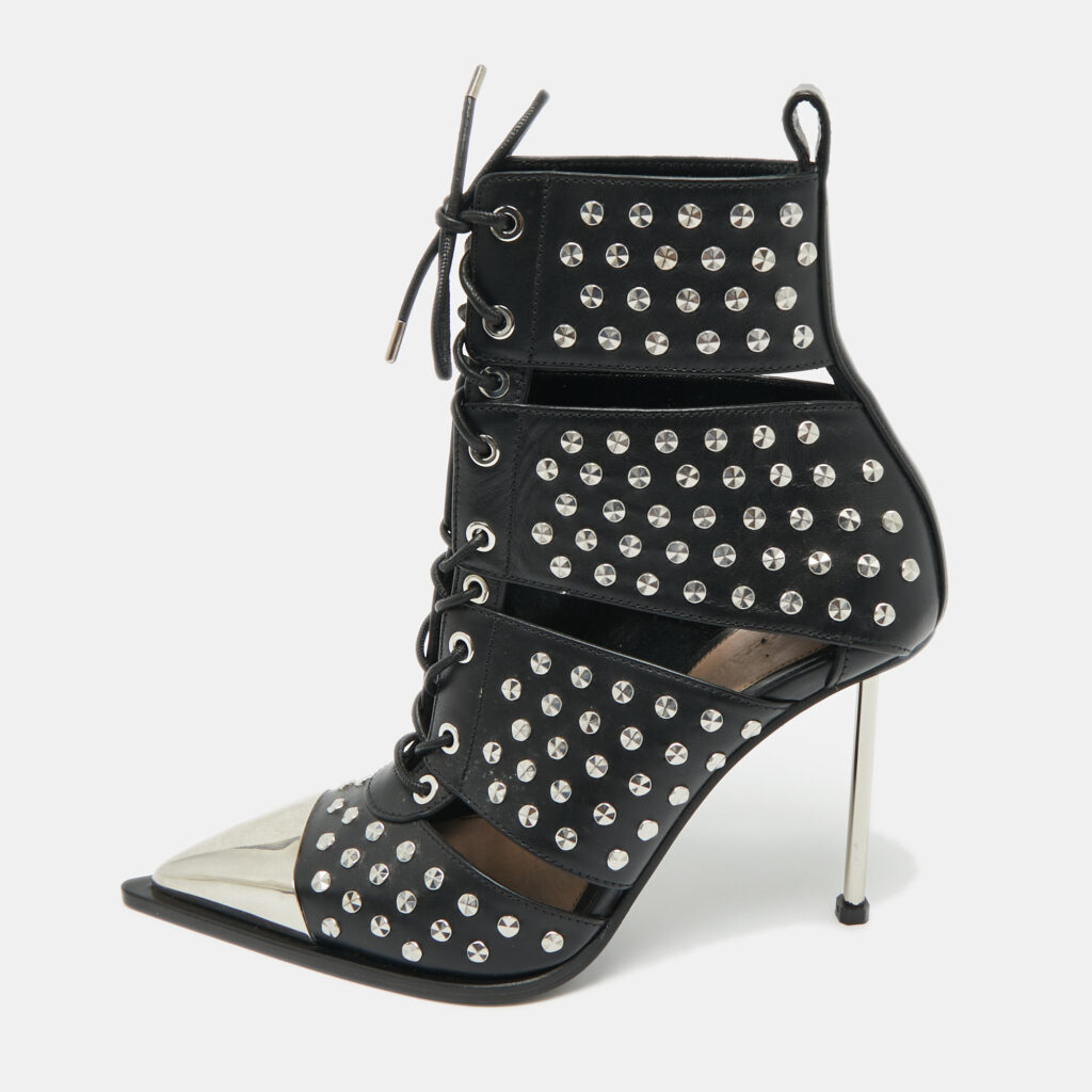 Alexander McQueen Black Cutout Leather Ankle Length Boots Size 39 Alexander McQueen Black Cutout Leather Ankle Length Boots Size 39