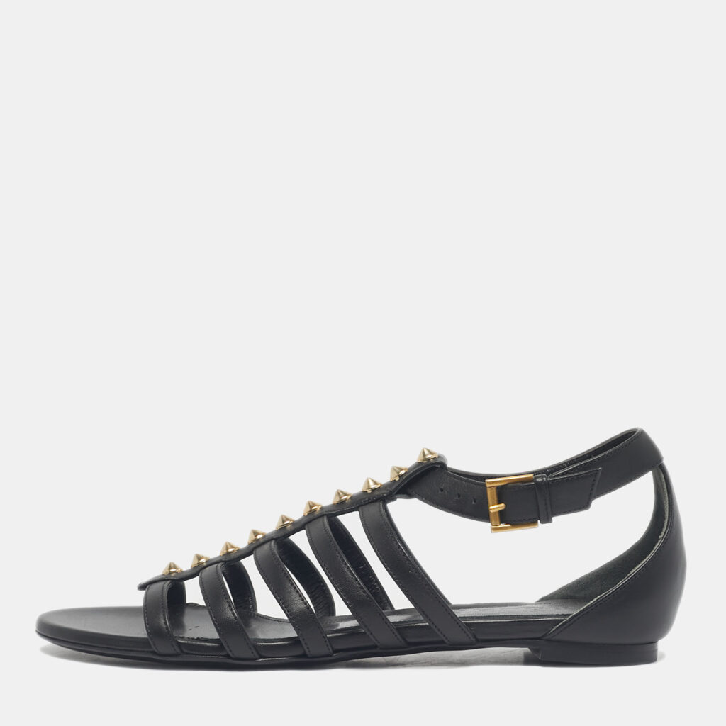 Alexander McQueen Black Leather Studded Flat Sandals Size 38 Alexander McQueen Black Leather Studded Flat Sandals Size 38