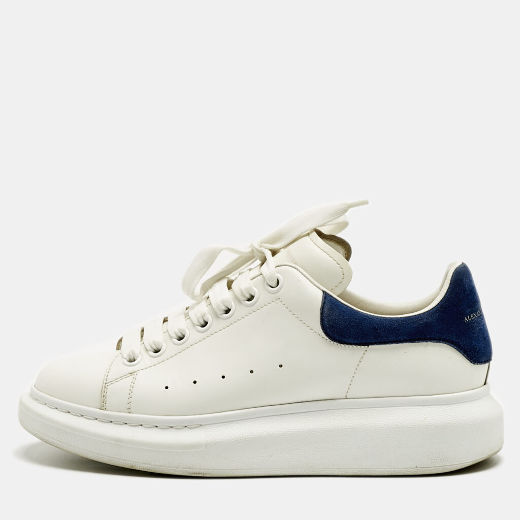 Alexander McQueen White/Blue Leather and Suede Oversized Sneakers Size 40 Alexander McQueen White/Blue Leather and Suede Oversized Sneakers Size 40