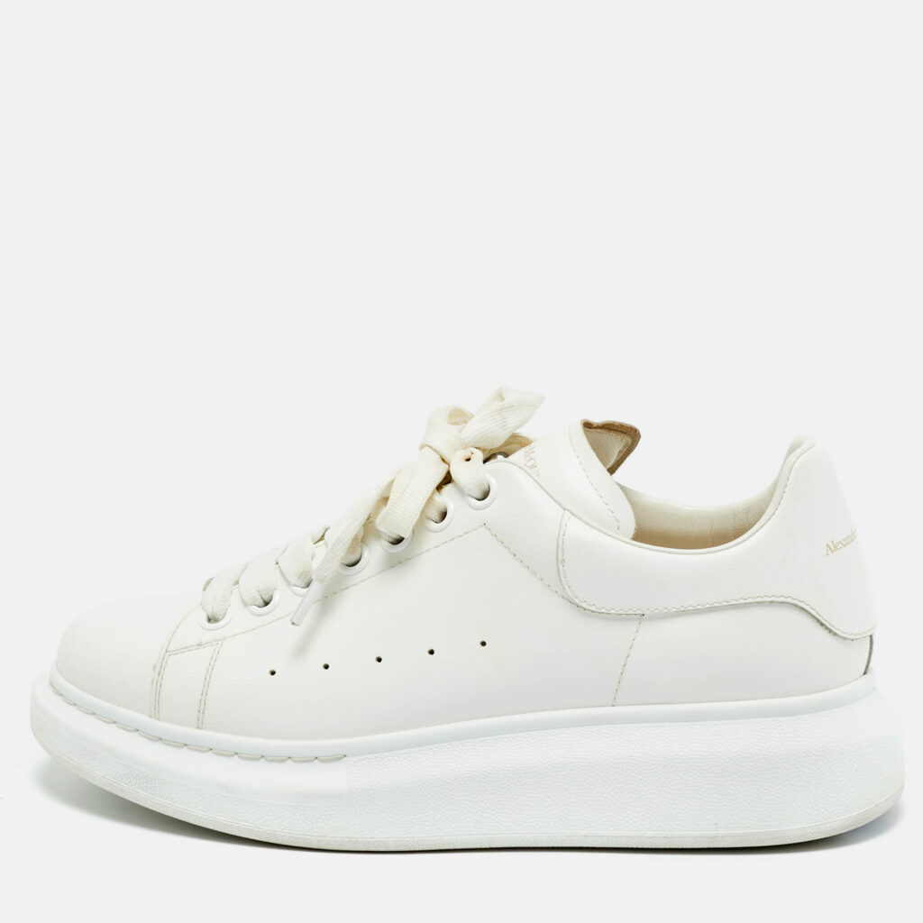 Alexander McQueen White Leather Oversized Low Top Sneakers Size 39.5 Alexander McQueen White Leather Oversized Low Top Sneakers Size 39.5